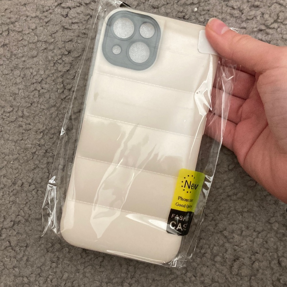 Puffer Case IPhone 13